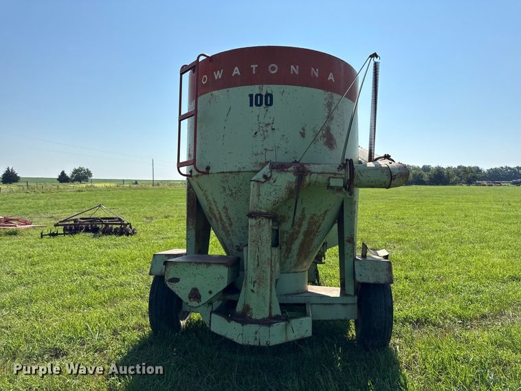 image for item EX2067 Owatonna Grinder feed mixer