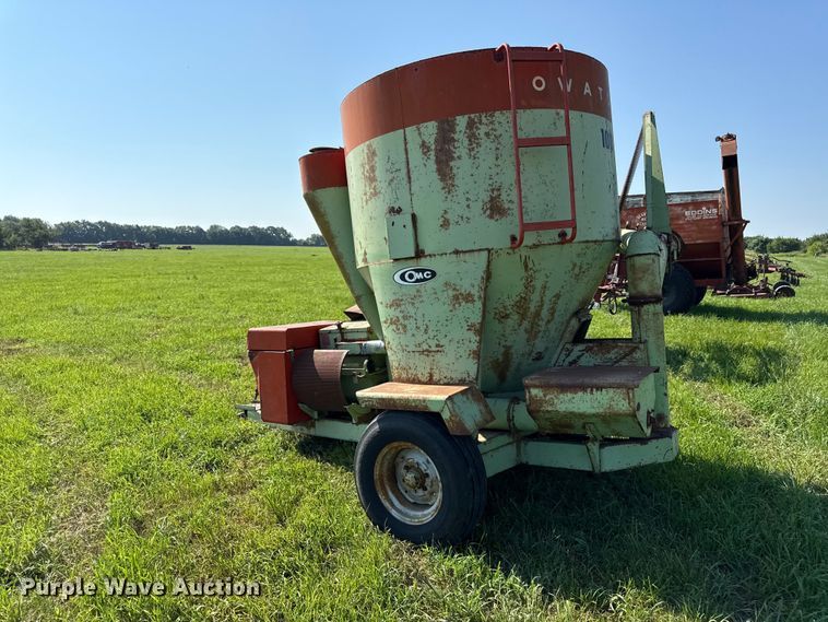 image for item EX2067 Owatonna Grinder feed mixer