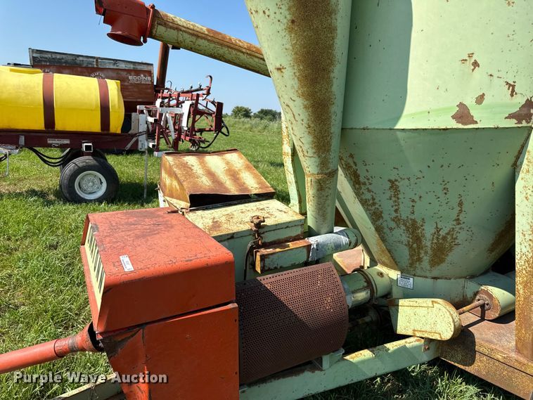 image for item EX2067 Owatonna Grinder feed mixer