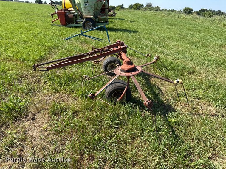 image for item EX2068 Hay tedder
