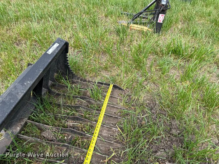 image for item EX2071 Skid steer rock bucket