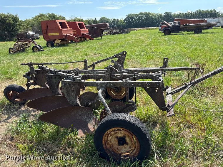 image for item EX2081 (4) plows