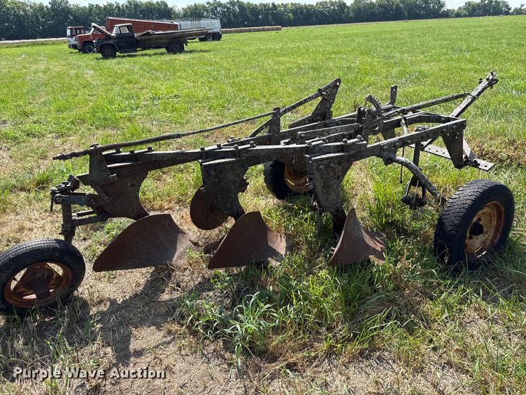 image for item EX2081 (4) plows