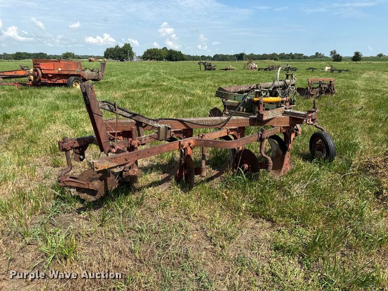 image for item EX2081 (4) plows