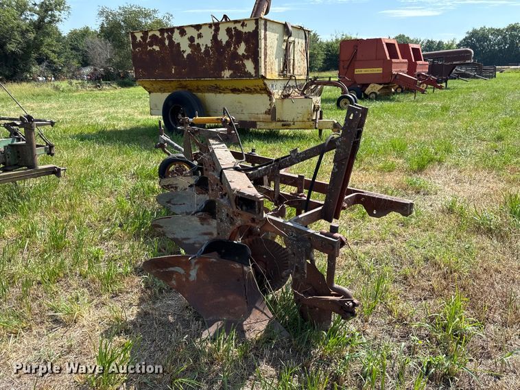 image for item EX2081 (4) plows