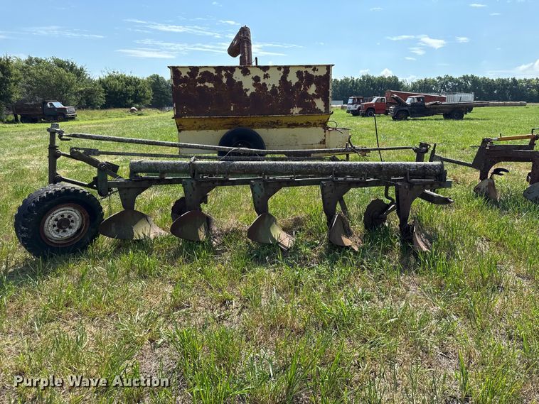 image for item EX2081 (4) plows