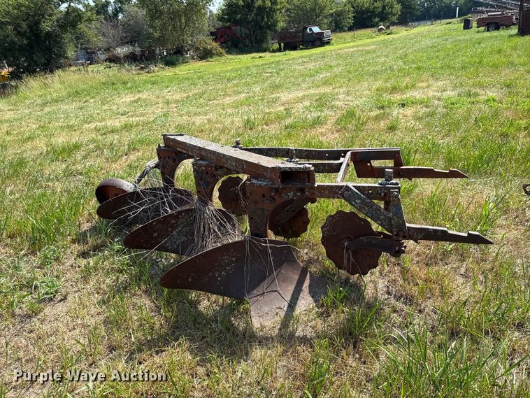 image for item EX2081 (4) plows