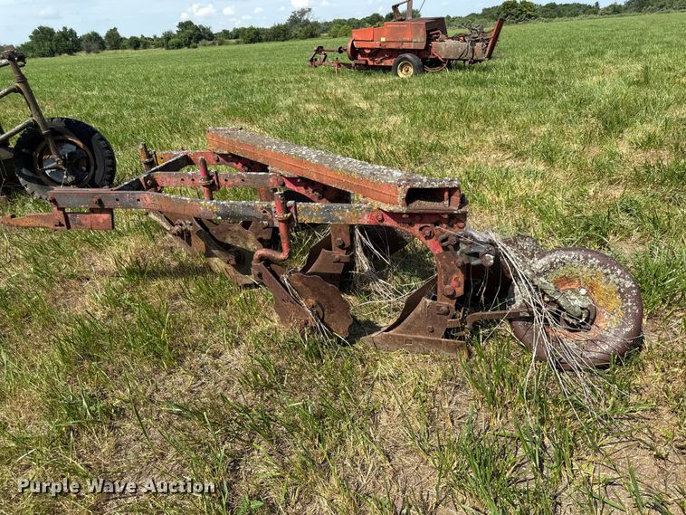 image for item EX2081 (4) plows