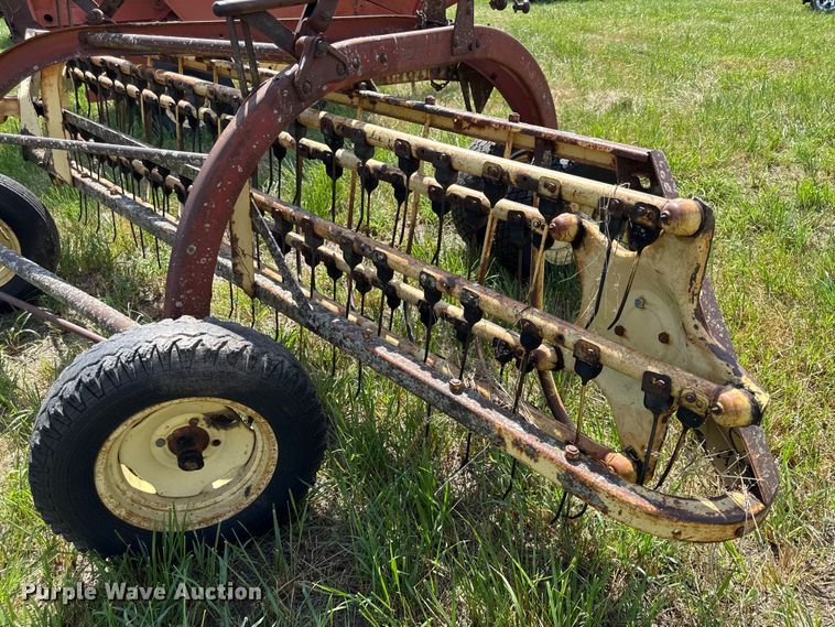 image for item EX2083 New Holland 259  hay rake