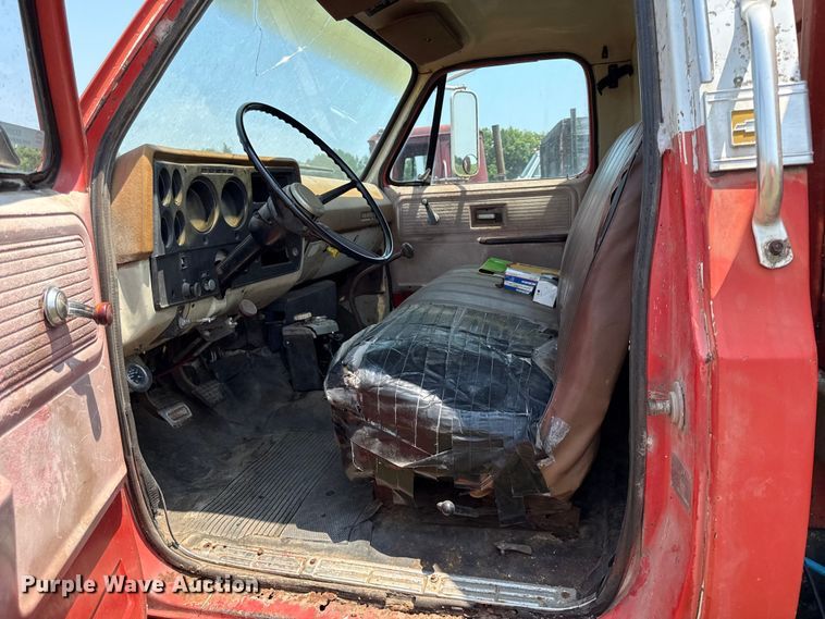 image for item EX2096 1974 Chevrolet C65 grain truck
