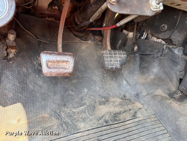 image for item EX2096 1974 Chevrolet C65 grain truck