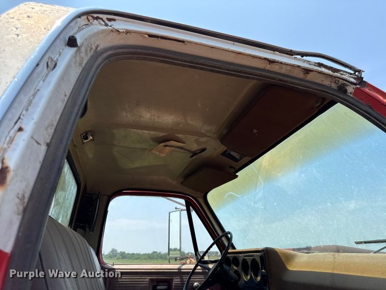 image for item EX2096 1974 Chevrolet C65 grain truck