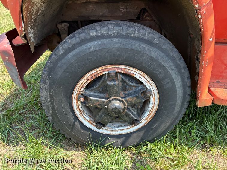 image for item EX2096 1974 Chevrolet C65 grain truck