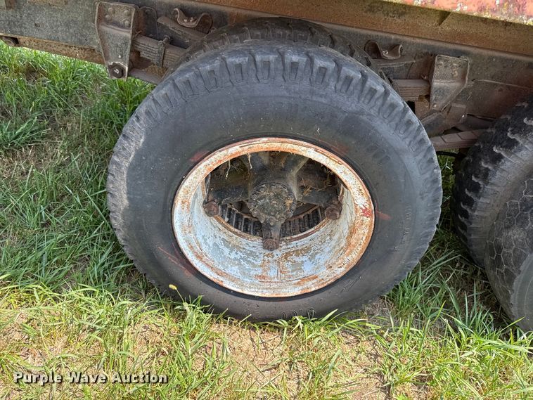 image for item EX2096 1974 Chevrolet C65 grain truck