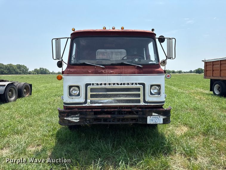 image for item EX2097 1979 International Cargostar 1850B grain truck
