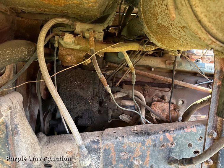 image for item EX2097 1979 International Cargostar 1850B grain truck