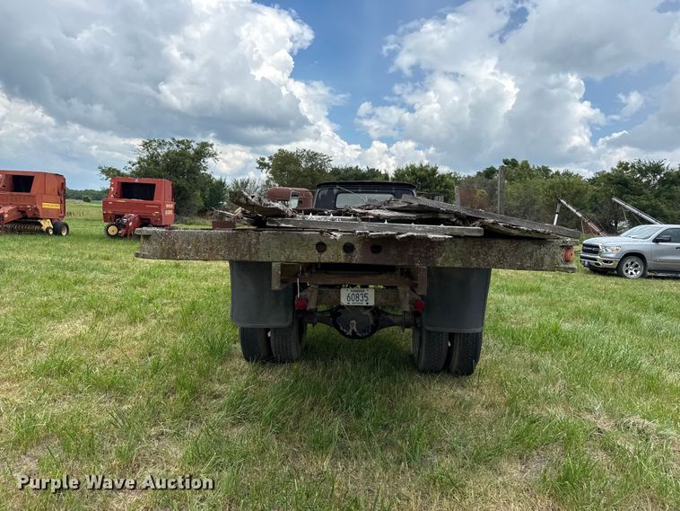 image for item EX2098 1964 Chevrolet C60 grain truck