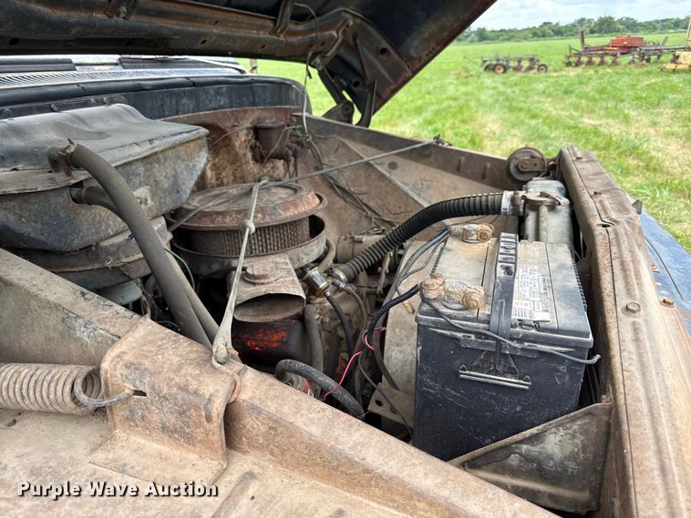image for item EX2098 1964 Chevrolet C60 grain truck