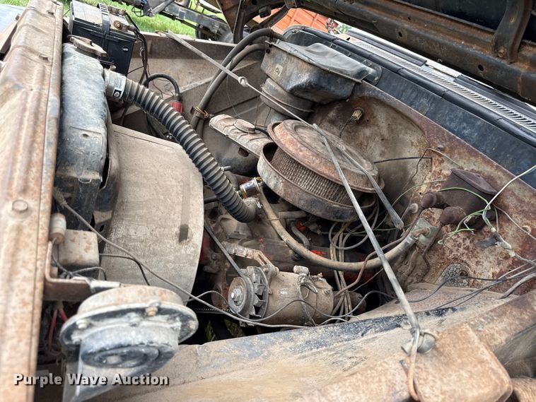 image for item EX2098 1964 Chevrolet C60 grain truck