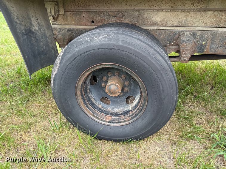 image for item EX2098 1964 Chevrolet C60 grain truck