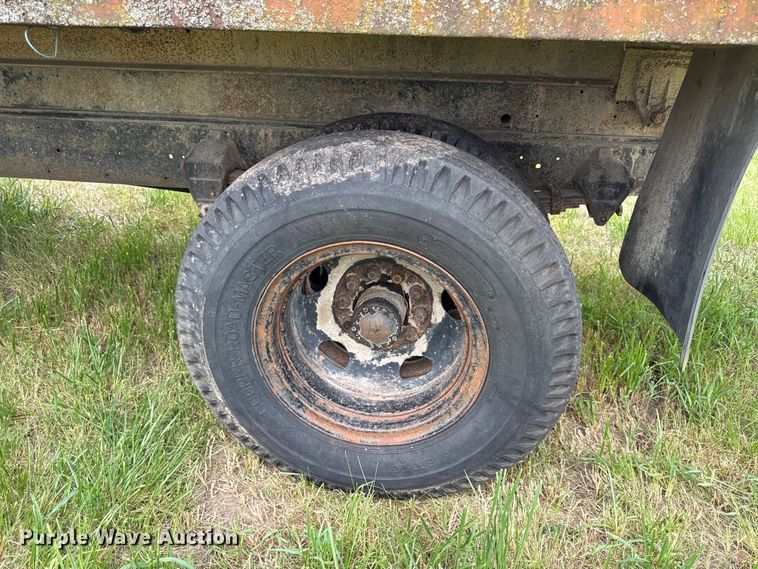 image for item EX2098 1964 Chevrolet C60 grain truck