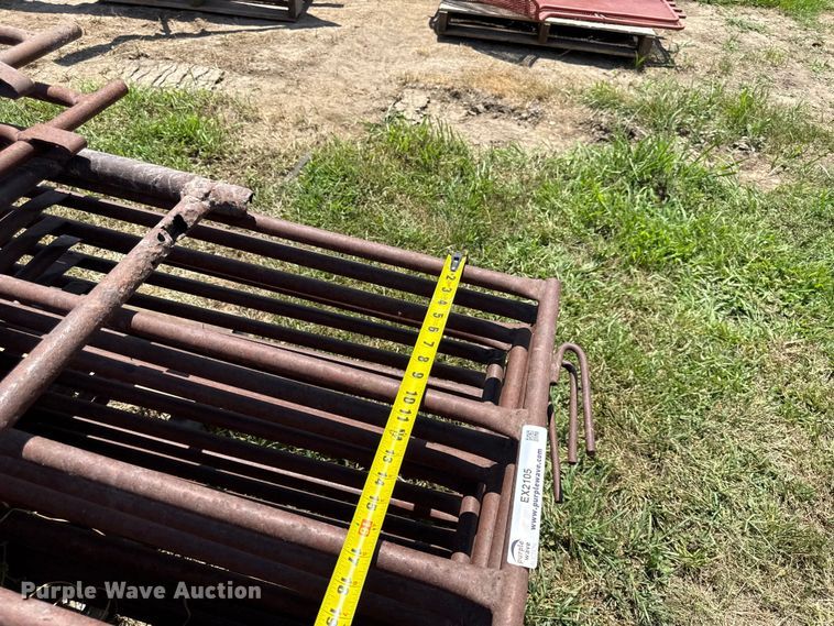 image for item EX2105 (11) livestock panels