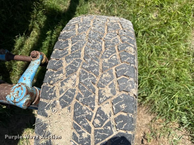 image for item EX2110 Ford 5000 tractor