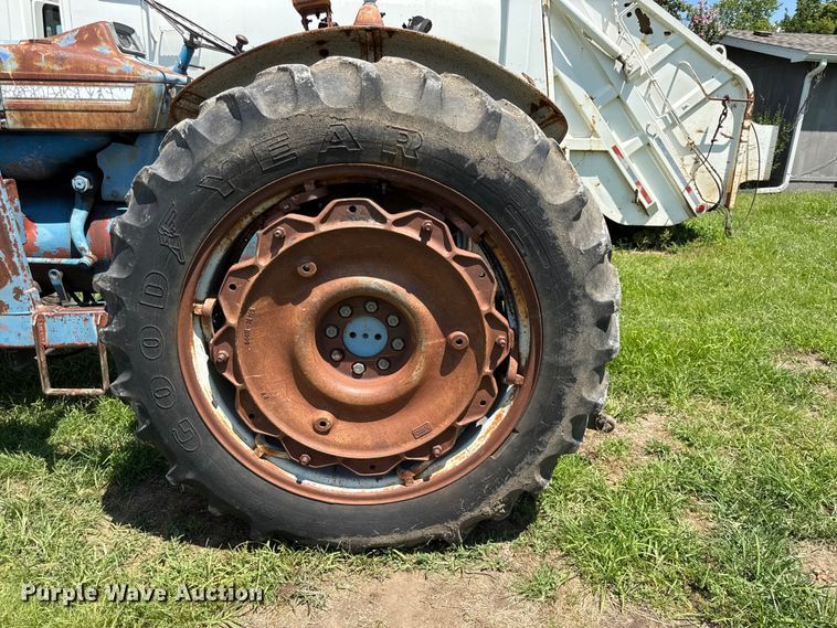 image for item EX2110 Ford 5000 tractor