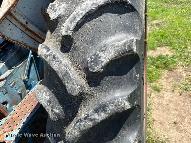 image for item EX2110 Ford 5000 tractor