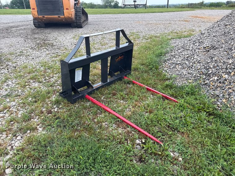 image for item EX2135 2025 LandHonor BS-12-2500G skid steer bale spear