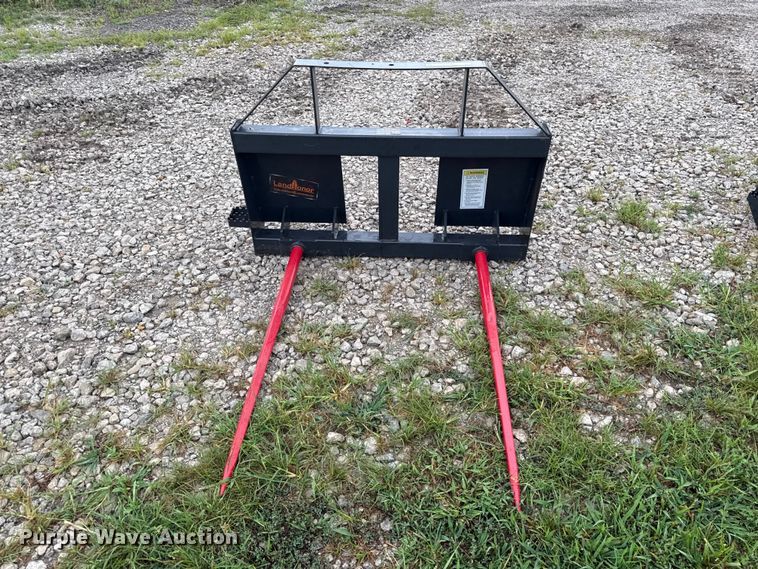 image for item EX2136 2025 LandHonor BS-12-2500G skid steer bale spear