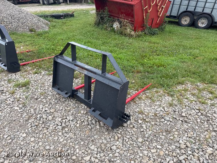 image for item EX2136 2025 LandHonor BS-12-2500G skid steer bale spear