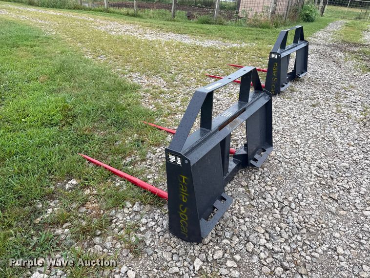 image for item EX2136 2025 LandHonor BS-12-2500G skid steer bale spear