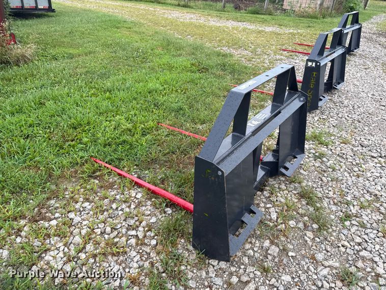 image for item EX2137 2025 LandHonor BS-12-2500G skid steer bale spear