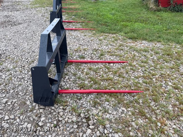 image for item EX2138 2025 LandHonor BS-12-2500G skid steer bale spear
