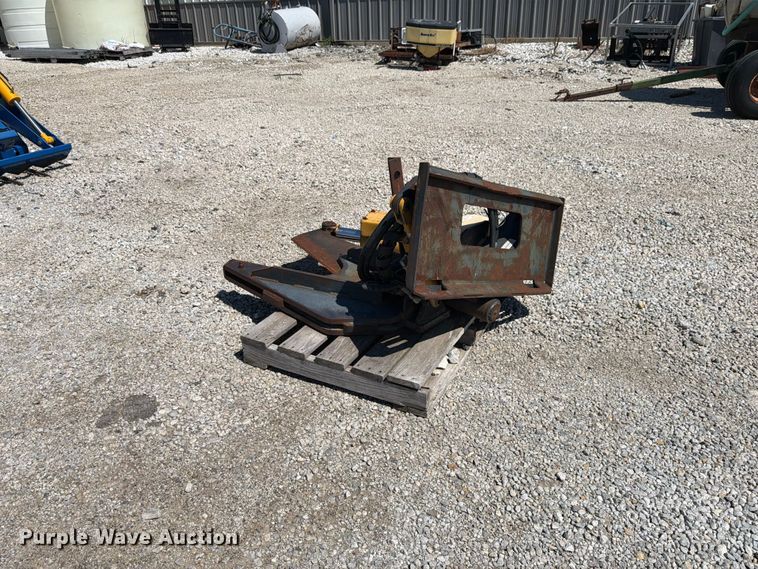 image for item EX4572 skid steer tree shear