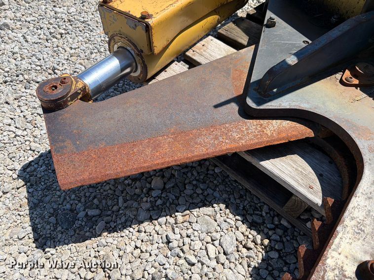 image for item EX4572 skid steer tree shear