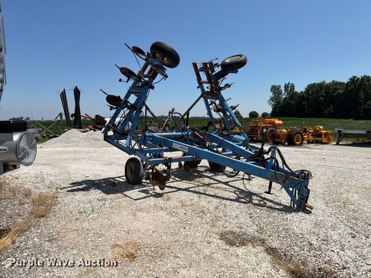 image for item EX4575 DMI 4200 NH3 applicator