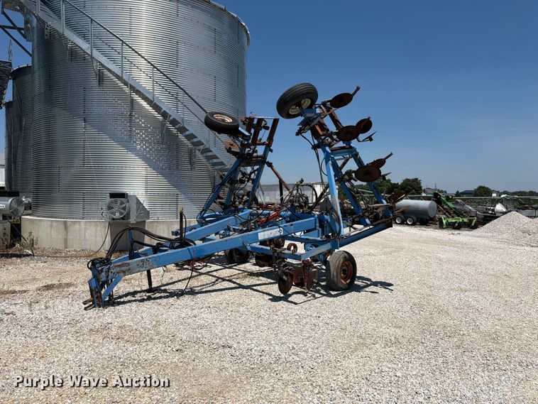 image for item EX4575 DMI 4200 NH3 applicator