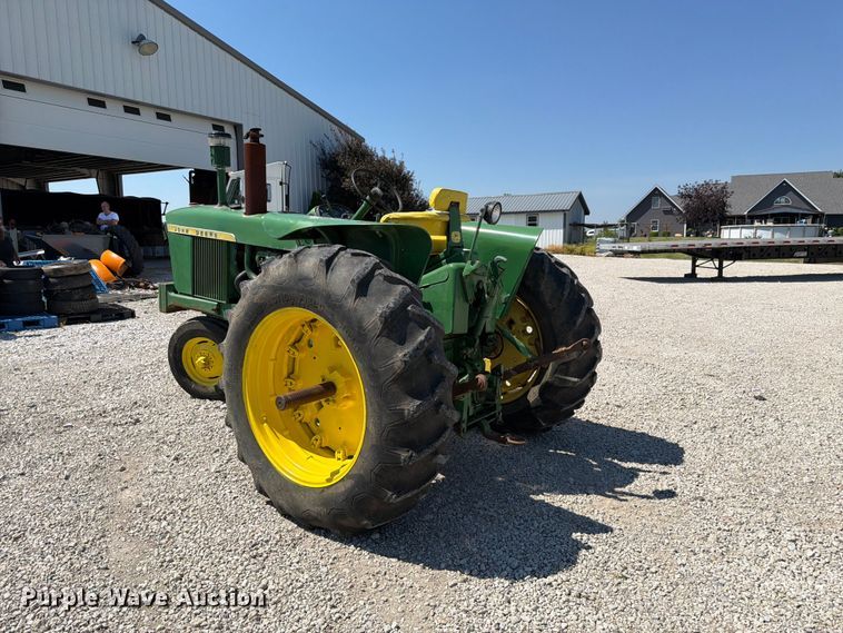 image for item EX4576 1967 John Deere 3020 tractor