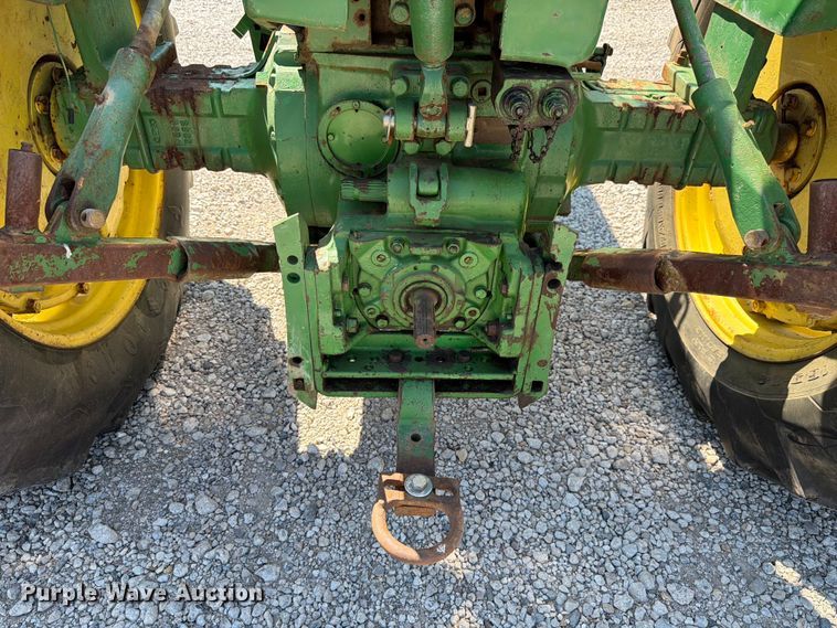 image for item EX4576 1967 John Deere 3020 tractor