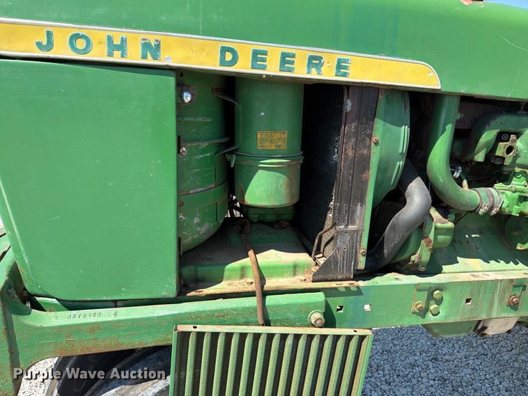 image for item EX4576 1967 John Deere 3020 tractor