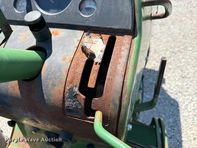 image for item EX4576 1967 John Deere 3020 tractor