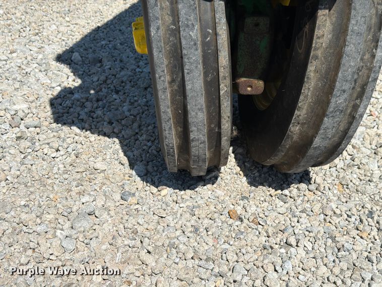 image for item EX4576 1967 John Deere 3020 tractor