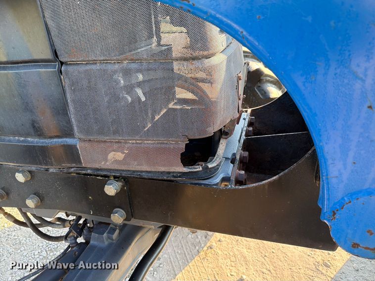 image for item EX4579 2001 New Holland TS100 MFWD tractor
