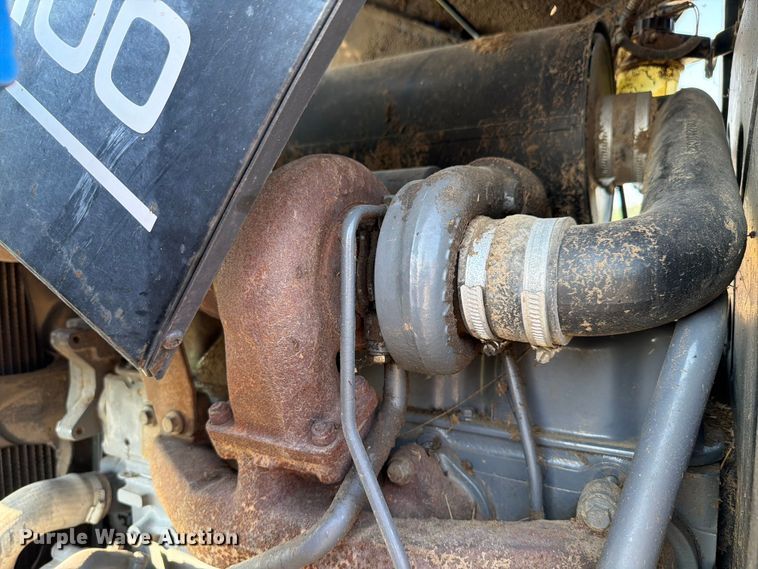 image for item EX4579 2001 New Holland TS100 MFWD tractor