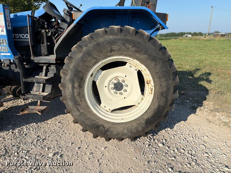 image for item EX4579 2001 New Holland TS100 MFWD tractor