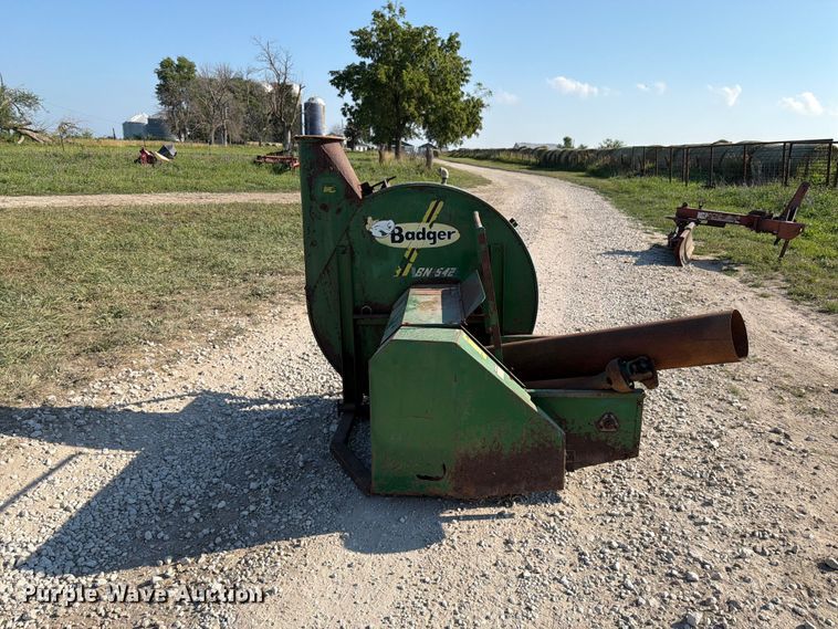 image for item EX4581 Badger BN 542 silage blower