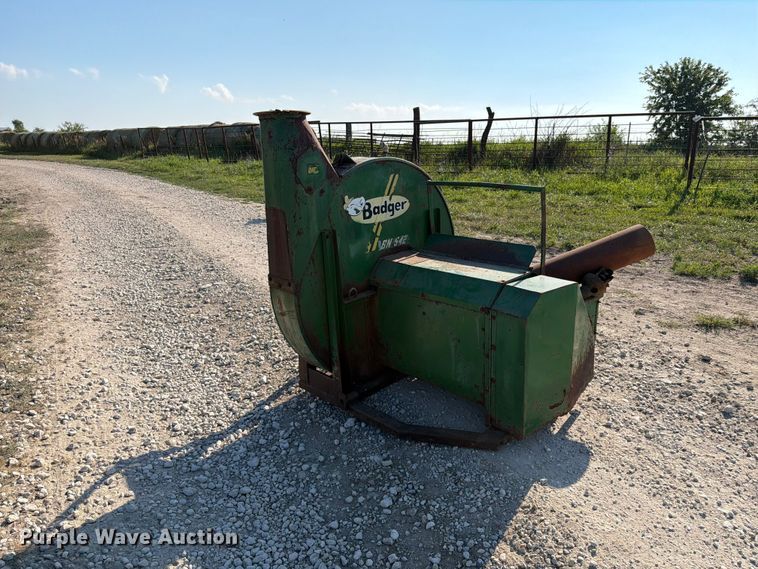 image for item EX4581 Badger BN 542 silage blower