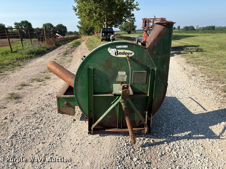 image for item EX4581 Badger BN 542 silage blower